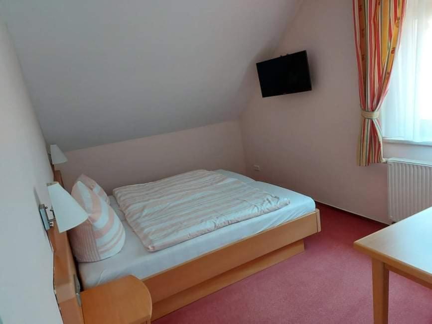 Gasthof Restaurant Jamas Hotell Pottenstein Eksteriør bilde